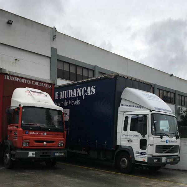 Serviços de transportes nacionais e internacionais
